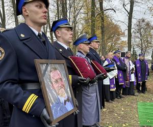 Przejmujący pogrzeb strażaka, który zginął podczas obławy na Grzegorza Borysa