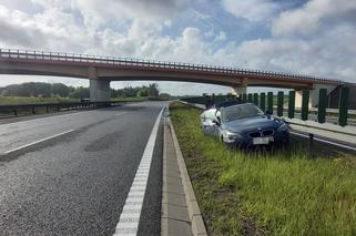 Skasował pożyczone BMW! Groźna kolizja pod Elblągiem!