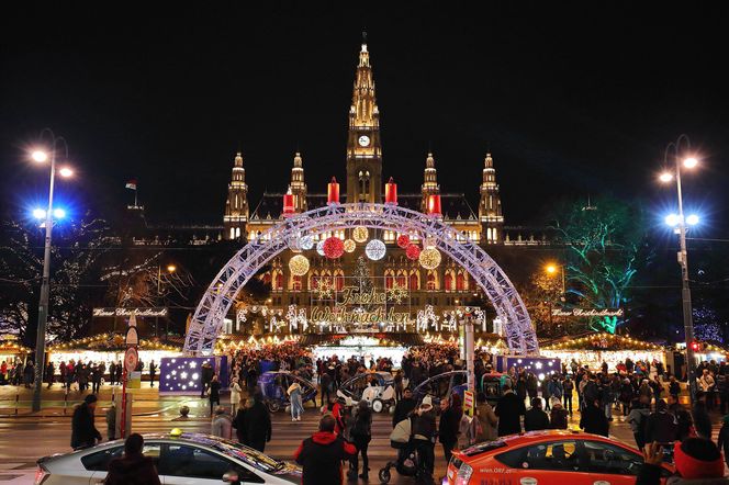 Jarmak bożonarodzeniowy w Wiedniu - Wiener Christkindlmarkt