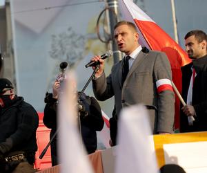 Marsz Niepodległości 2022 przejdzie ulicami Warszawy. Polacy wprost powiedzieli, co o nim sądzą