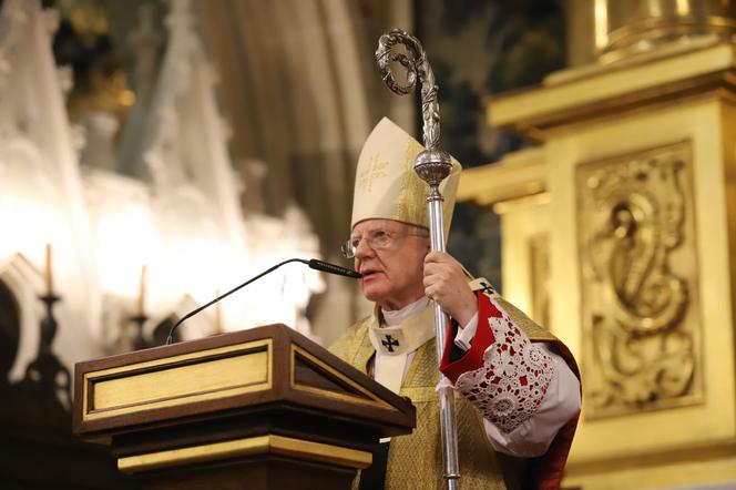 Abp Marek Jędraszewski na Wawelu dokonał aktu poświecenia Rosji i Ukrainy Niepokalanemu Sercu Maryi