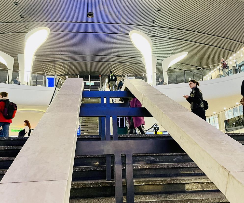 Dworzec Warszawa Centralna - antresola