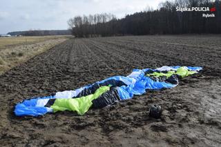 Śmiertelny upadek paralotniarza w Rybniku. Dlaczego mężczyzna runął na ziemię?