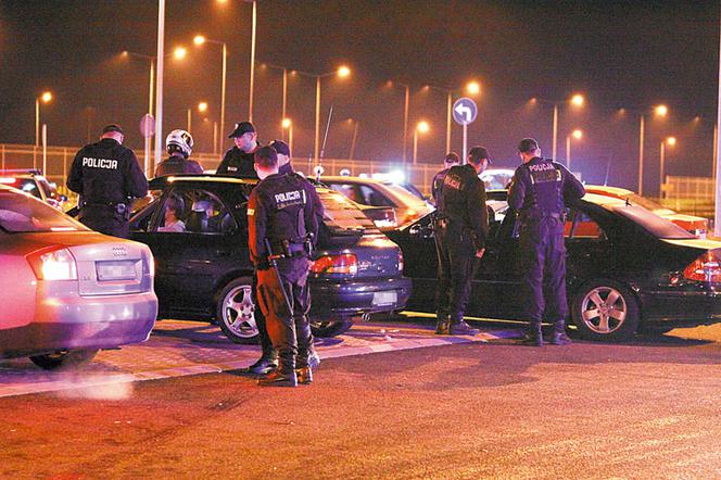 Policja pogoniła rajdowców