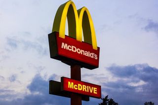 Powrót klasyków do oferty McDonald’s. Te kanapki pojawią się we wrześniu 