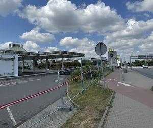 Koniec popularnego McDonald'sa w Warszawie. Zamyka się też stacja paliw. Była świadkiem okropnej tragedii