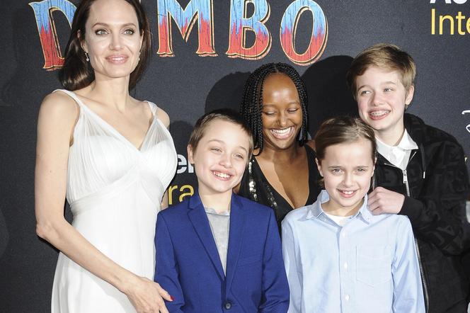 Angelina Jolie z dziećmi