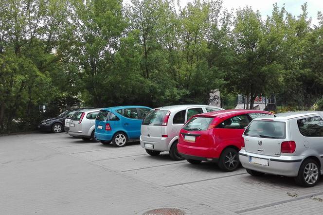 Będą nowe parkingi na Szarych Szeregów w Bydgoszczy