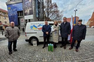 Przekazanie samochodu dla potrzebujących z Ukrainy