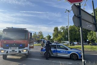 Groźny  wypadek w Łodzi. Reanimacja motocyklisty. Na miejscu policja i helikopter