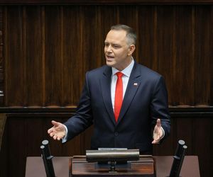 Karol Nawrocki zaprzysiężony. Czy prezydent musi przejść badania lekarskie? 