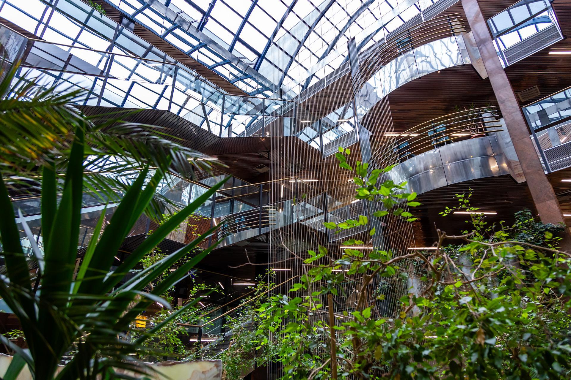 Centrum handlowe Panorama w Warszawie - tak wyglądał luksus lat 90. Zobacz zdjęcia
