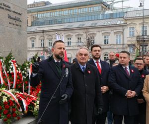 Prezydent złożył wieńce przed pomnikiem