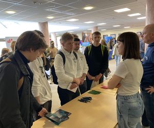 Targi Pracy na UWM 2025. Ogromne zainteresowanie wydarzeniem. Zobacz zdjęcia!