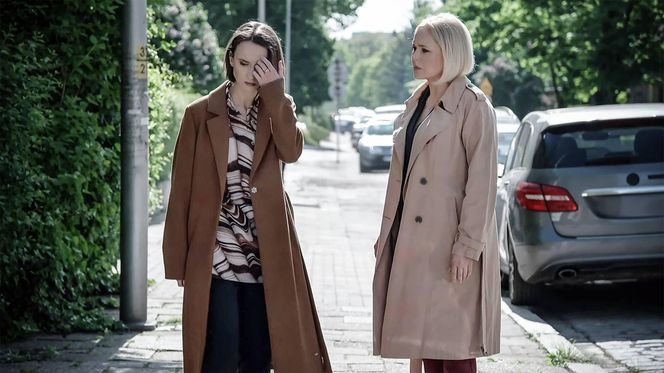 Pierwsza miłość odc. 4048. Łucja Reterska (Anna Samusionek), Melka (Ewa Jakubowicz)