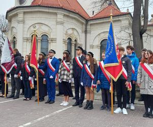 Zamość uczcił pamięć żołnierzy wyklętych. W uroczystościach brały udział też szkoły