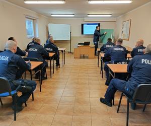 Demolka pociągu w Iławie. Stu policjantów w akcji