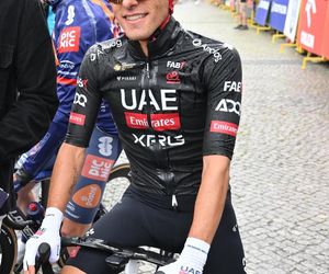 Kolarskie święto opanowało Wrocław. Tour de Pologne wystartował mimo kapryśnej pogody