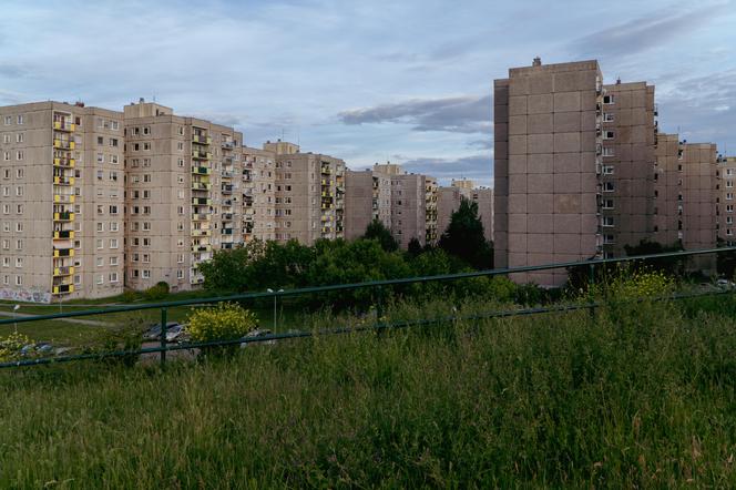 Osiedle Armii Krajowej w Opolu - zdjęcia. Marzenie dla miłośników wielkiej płyty