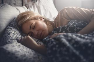 Zespół opóźnionej fazy snu - jak uregulować sen?