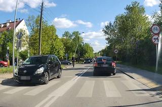 Korwin z rurą mknie po Otwocku