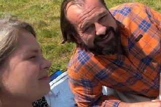 Barwy szczęścia na planie. Aldona (Elżbieta Romanowska), Borys (Jakub Wieczorek)