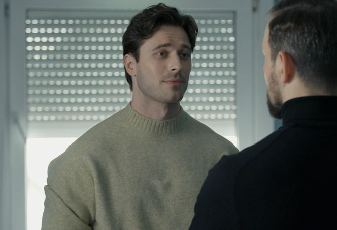 Barwy szczęścia, odcinek 3202: Kodur (Oskar Stoczyński), Cezary (Marcel Opaliński)