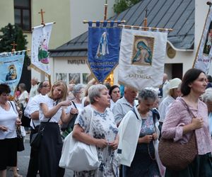 76. rocznica Cudu Lubelskiego. Procesja różańcowa w centrum Lublina