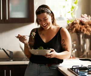 Produkty przeciwzapalne, które warto włączyć do swojej diety