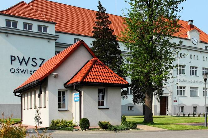 Studenci uczą się już w trzecim budynku Małopolskiej Uczelni Państwowej