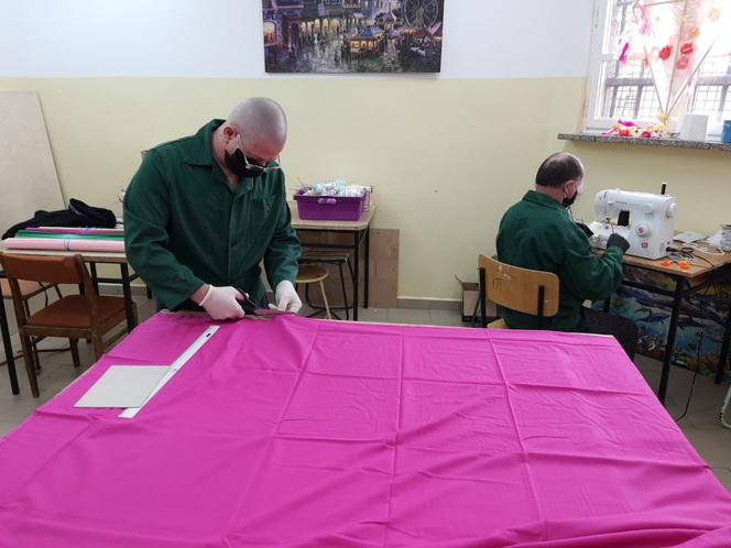 Szczecińska Służba Więzienna włączyła się w pomoc w walce z pandemią koronawirusa