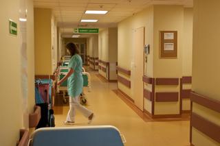 Wyjęliśmy choremu kamień gigant