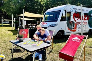 Nareszcie jest piękne miejsce na camping pod Warszawą. Można rozbić namiot i zaparkować camper. Wokół przecudna przyroda i moc atrakcji