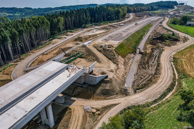 Budowa drogi ekspresowej S19 na odcinku Babica - Jawornik