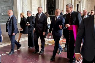 Andrzej Duda rozmawiał z papieżem Leonem XIV. Wspomniał mu o Karolu Nawrockim