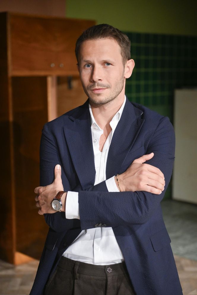 Mateusz Banasiuk kończy 40 lat. Tak zmieniał się popularny aktor