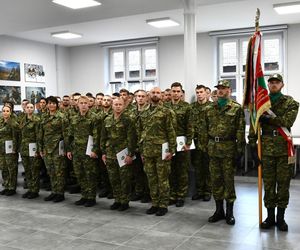 Nowi funkcjonariusze Straży Granicznej zostali przyjęci do służby