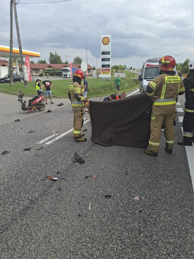 Śmiertelny wypadek na DK9 pod Sandomierzem. Nie żyje kierowca skutera 
