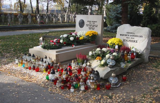  Przeniosę męża na Powązki