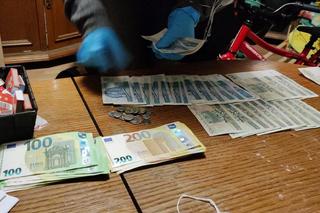 Policjanci z Komendy Wojewódzkiej Policji w Bydgoszczy rozbili grupę przestępczą