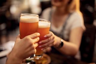 Dwa kufle piwa dziennie mogą zmniejszyć ryzyko wystąpienia demencji. Tak twierdzą naukowcy?
