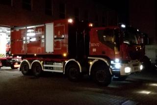 Pożar na Żurawinowej w Poznaniu – dwie osoby trafiły do szpitala
