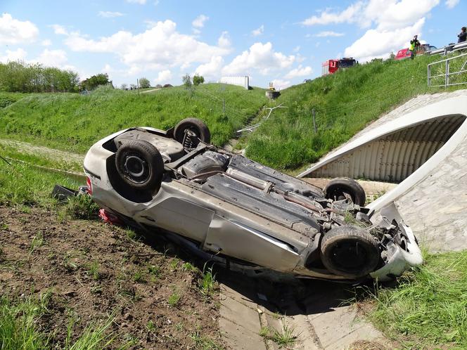 Wypadek na A4 za węzłem Bieżanów. Zginął młody mężczyzna [ZDJĘCIA]