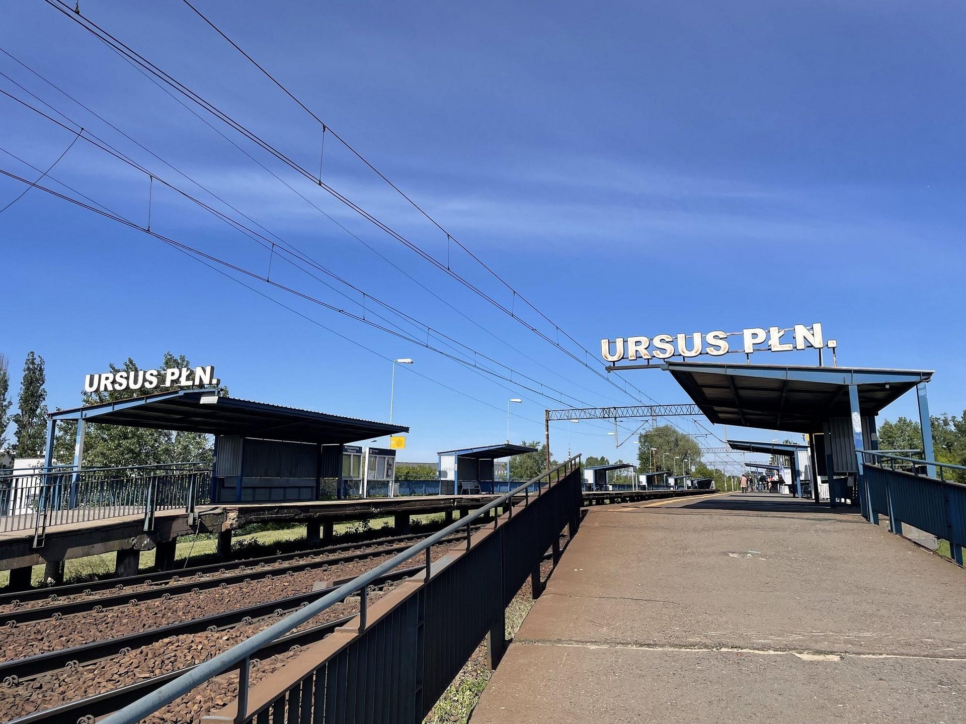 Ursus Północny - fatalny stan przystanku kolejowego 