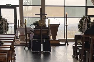 Unisław. Pogrzeb 30-letniego Daniela. Zginął zastrzelony na ulicy