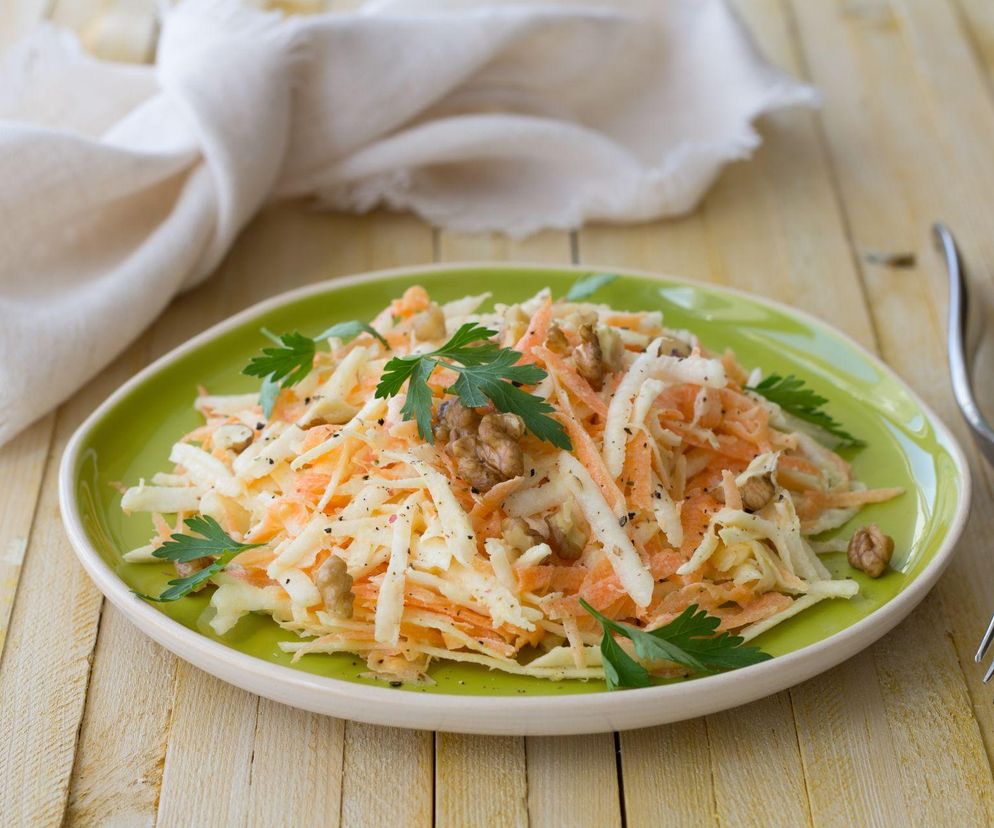 surówka z marchewki i selera