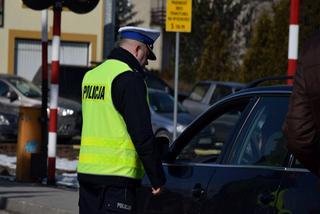 Miała 2 promile alkoholu i prowadziła samochód. W środku był 12-letni syn