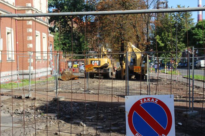 Trwa rewitalizacja placu przed Miejskim Centrum Kultury w Rudzie Śląskiej