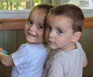 Pijany kierowca zabił 2-letnie bliźniaki. Ich mama kilka lat wcześniej pochowała małego synka