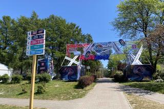 Kortowo zamienia się w festiwalowe miasteczko. Scena główna już prawie gotowa. Zobacz zdjęcia